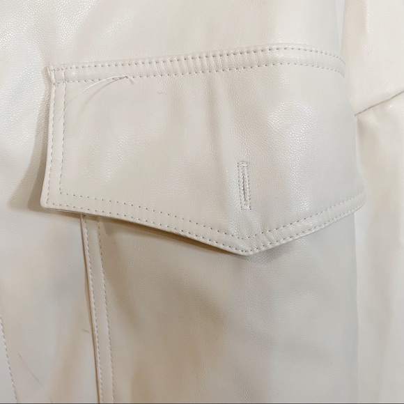 PRETTY LITTLE THING Petite Cream Oversized Dress - Picture 7 of 11